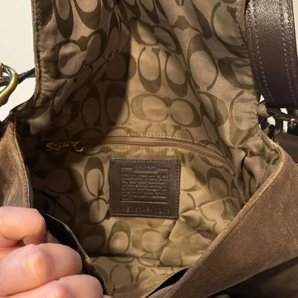 Coach vintage Dark Brown Suede Shoulder Bag - Picture 3 of 6